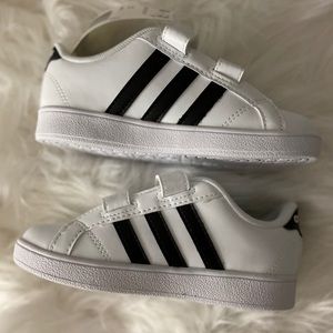 TODDLER ADIDAS BASELINE SHOE